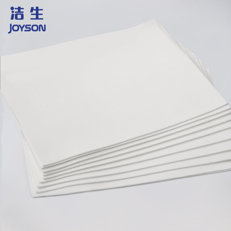 Clean dishwashing slices in the kitchen, low-foaming, easy to rinse, easy to carry and remove oil stains. It can be used for picnics and camping