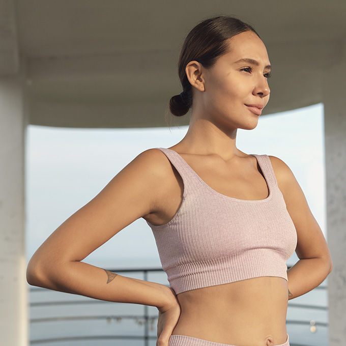 How to choose a yoga suit